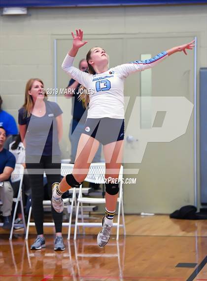 Thumbnail 3 in Mater Dei vs. Marymount (Nike Tournament of Champions) photogallery.