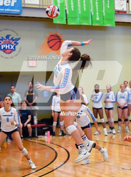 Thumbnail 2 in Mater Dei vs. Marymount (Nike Tournament of Champions) photogallery.