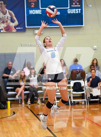 Thumbnail 1 in Mater Dei vs. Marymount (Nike Tournament of Champions) photogallery.