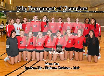 Thumbnail 1 in Mater Dei vs. Marymount (Nike Tournament of Champions) photogallery.