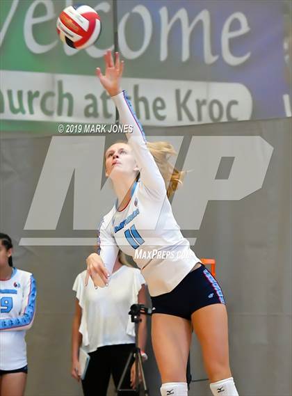 Thumbnail 1 in Mater Dei vs. Marymount (Nike Tournament of Champions) photogallery.