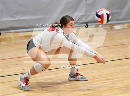 Thumbnail 3 in Mater Dei vs. Marymount (Nike Tournament of Champions) photogallery.