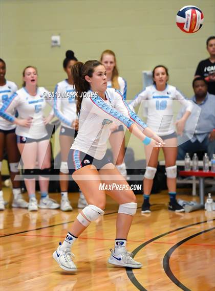 Thumbnail 3 in Mater Dei vs. Marymount (Nike Tournament of Champions) photogallery.