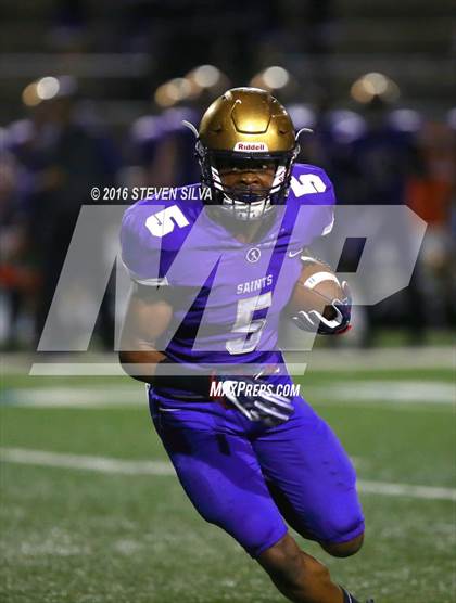 Thumbnail 3 in Point Loma vs. St. Augustine (CIF SDS D1 Quarterfinal) photogallery.