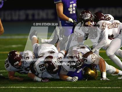 Thumbnail 2 in Point Loma vs. St. Augustine (CIF SDS D1 Quarterfinal) photogallery.