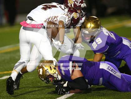 Thumbnail 2 in Point Loma vs. St. Augustine (CIF SDS D1 Quarterfinal) photogallery.