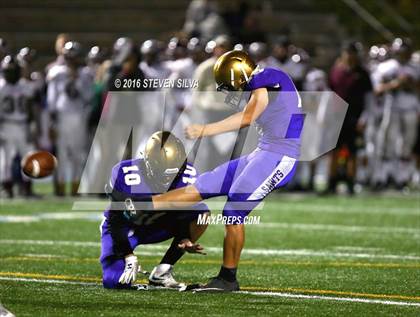 Thumbnail 2 in Point Loma vs. St. Augustine (CIF SDS D1 Quarterfinal) photogallery.