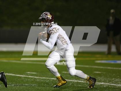 Thumbnail 3 in Point Loma vs. St. Augustine (CIF SDS D1 Quarterfinal) photogallery.