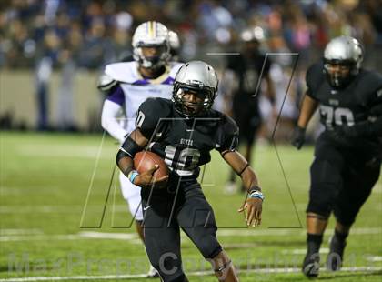Thumbnail 1 in Denton @ Guyer photogallery.