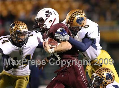 Thumbnail 2 in Aquinas Institute vs. Sweet Home (NYSPHSAA Class A Quarterfinal) photogallery.