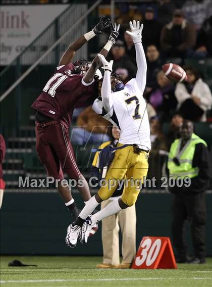 Thumbnail 3 in Aquinas Institute vs. Sweet Home (NYSPHSAA Class A Quarterfinal) photogallery.