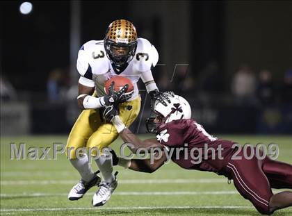 Thumbnail 1 in Aquinas Institute vs. Sweet Home (NYSPHSAA Class A Quarterfinal) photogallery.