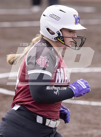 Thumbnail 2 in Effingham @ Champaign Central photogallery.