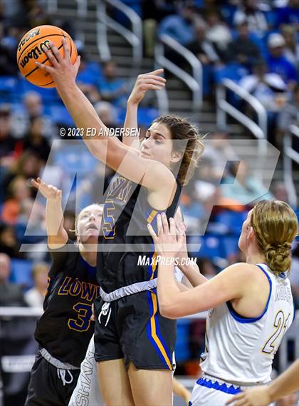 Thumbnail 3 in Moapa Valley vs. Lowry (NIAA 3A State Semifinals) photogallery.