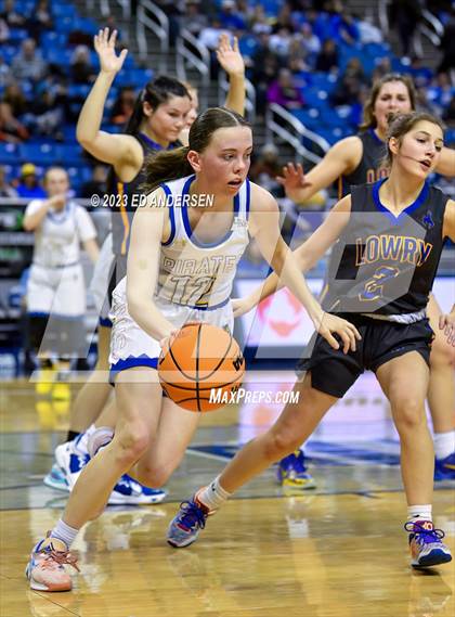 Thumbnail 1 in Moapa Valley vs. Lowry (NIAA 3A State Semifinals) photogallery.