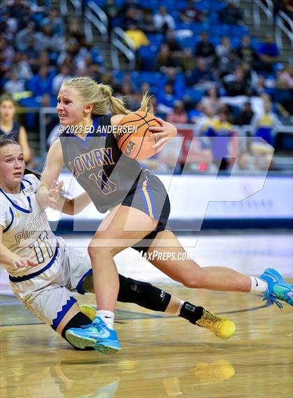 Thumbnail 1 in Moapa Valley vs. Lowry (NIAA 3A State Semifinals) photogallery.