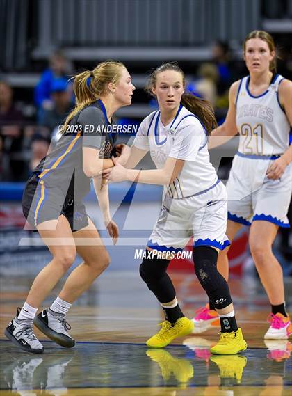 Thumbnail 1 in Moapa Valley vs. Lowry (NIAA 3A State Semifinals) photogallery.