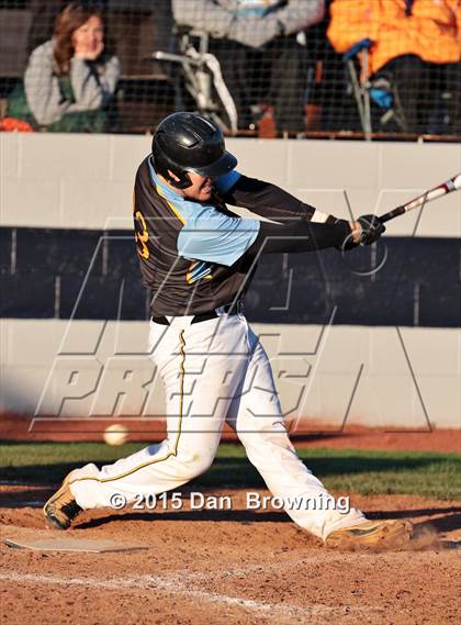 Thumbnail 2 in Gibbs vs. William Blount photogallery.