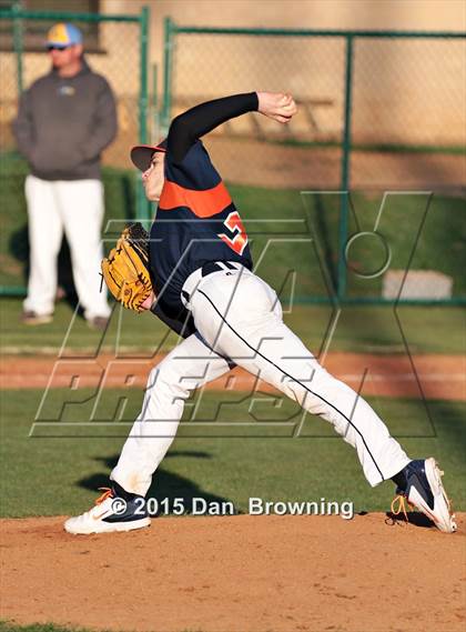 Thumbnail 3 in Gibbs vs. William Blount photogallery.