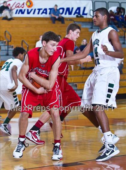 Thumbnail 2 in Mayde Creek vs. Memorial (McDonald's Texas Invitational) photogallery.
