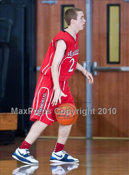 Thumbnail 2 in Mayde Creek vs. Memorial (McDonald's Texas Invitational) photogallery.
