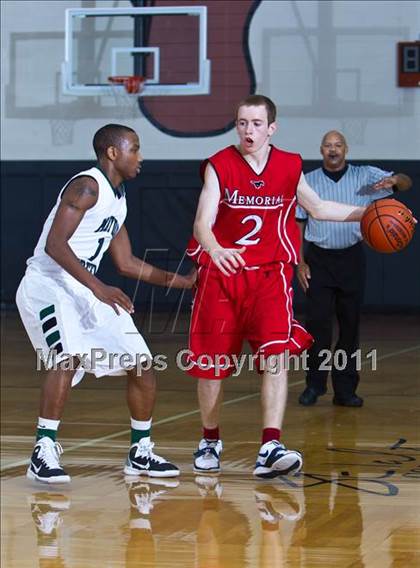 Thumbnail 3 in Mayde Creek vs. Memorial (McDonald's Texas Invitational) photogallery.