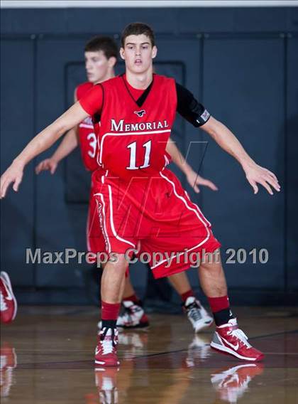 Thumbnail 2 in Mayde Creek vs. Memorial (McDonald's Texas Invitational) photogallery.
