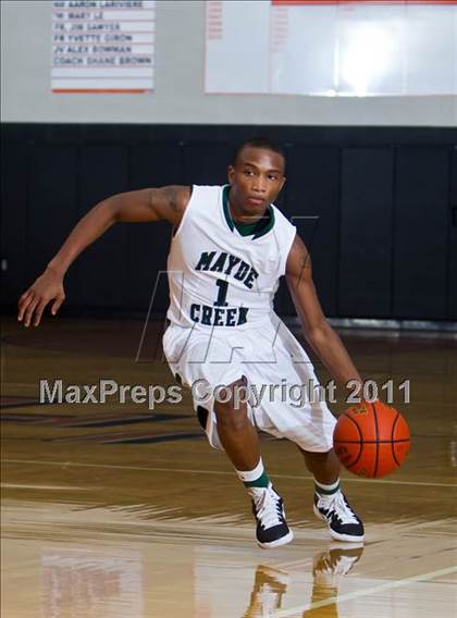 Thumbnail 1 in Mayde Creek vs. Memorial (McDonald's Texas Invitational) photogallery.