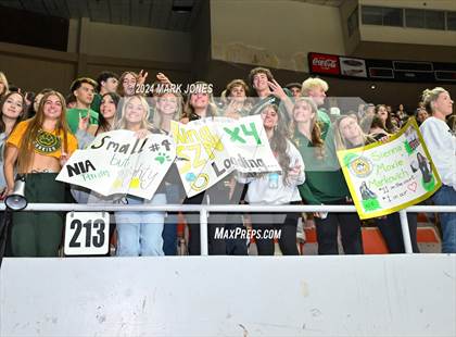 Thumbnail 2 in Horizon vs. Sunrise Mountain (AIA 5A Final - Awards) photogallery.