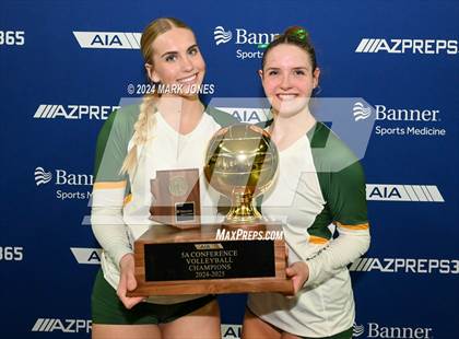 Thumbnail 1 in Horizon vs. Sunrise Mountain (AIA 5A Final - Awards) photogallery.