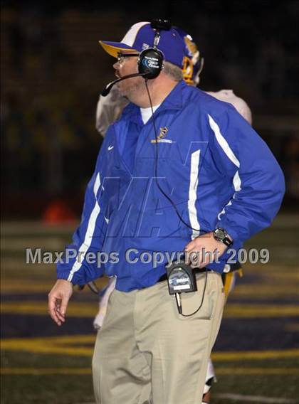 Thumbnail 3 in Fountain Valley @ Notre Dame (CIF SS Playoffs) photogallery.
