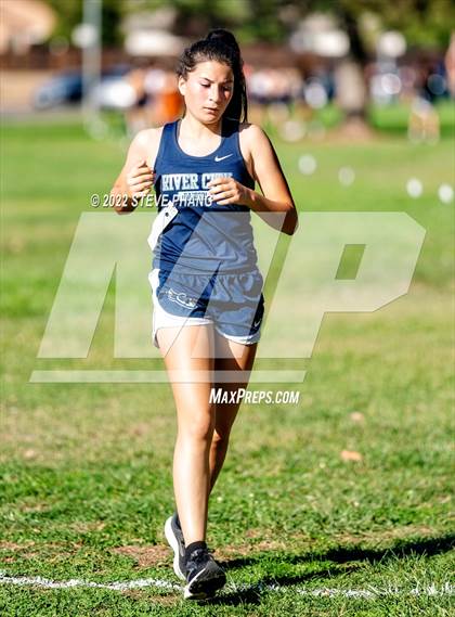 Thumbnail 3 in SJS Metro League Center Meet #1 photogallery.