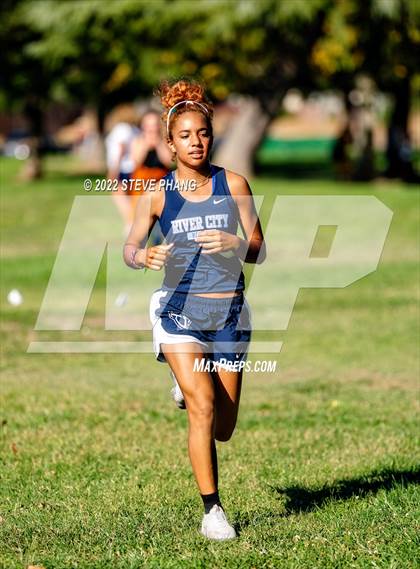 Thumbnail 2 in SJS Metro League Center Meet #1 photogallery.