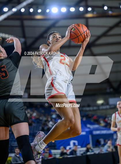 Thumbnail 1 in Kamiakin vs. Davis (WIAA 3A Quarterfinals) photogallery.