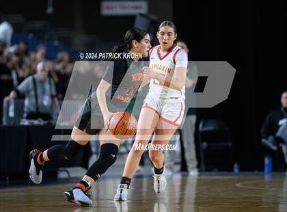 Thumbnail 1 in Kamiakin vs. Davis (WIAA 3A Quarterfinals) photogallery.
