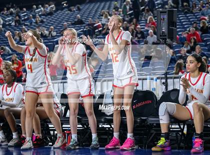 Thumbnail 1 in Kamiakin vs. Davis (WIAA 3A Quarterfinals) photogallery.