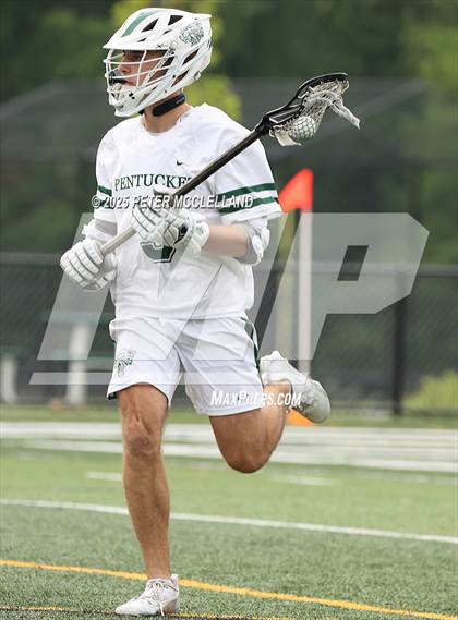 Thumbnail 3 in Pentucket Regional vs South Shore Vo-Tech (MIAA Division 4 Round of 32) photogallery.