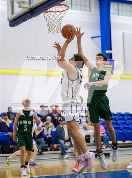 Thumbnail 2 in JV: Santo @ Huckabay photogallery.