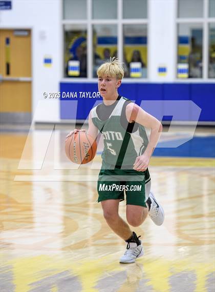 Thumbnail 1 in JV: Santo @ Huckabay photogallery.