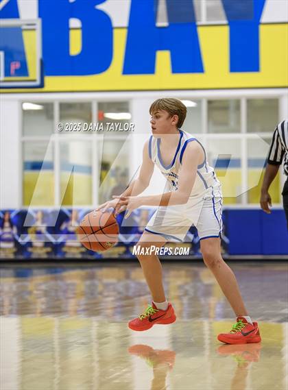 Thumbnail 1 in JV: Santo @ Huckabay photogallery.