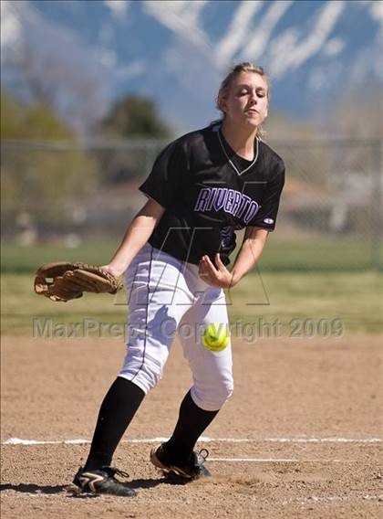 Thumbnail 1 in Riverton @ Kearns photogallery.