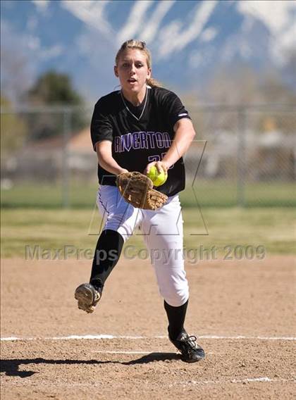 Thumbnail 2 in Riverton @ Kearns photogallery.