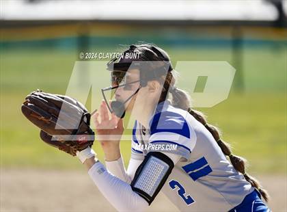 Thumbnail 3 in Genesee @ Orofino photogallery.