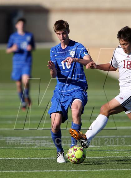 Thumbnail 2 in Westlake vs. Round Rock (Georgetown Governor's Cup) photogallery.