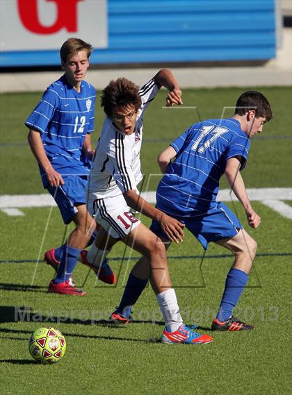 Thumbnail 1 in Westlake vs. Round Rock (Georgetown Governor's Cup) photogallery.