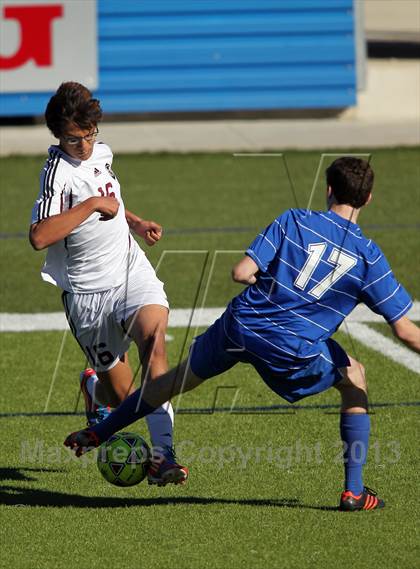 Thumbnail 3 in Westlake vs. Round Rock (Georgetown Governor's Cup) photogallery.