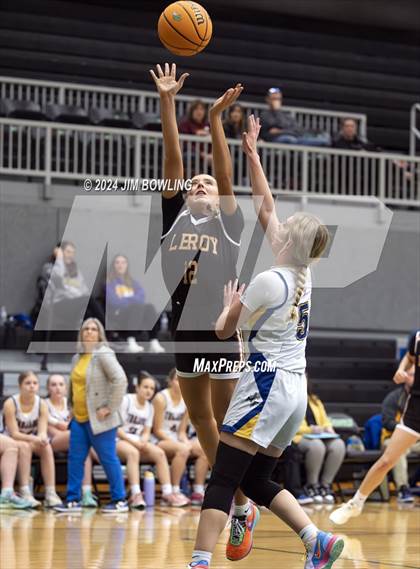 Thumbnail 2 in LeRoy vs. Maroa-Forsyth photogallery.