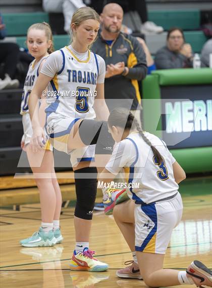 Thumbnail 1 in LeRoy vs. Maroa-Forsyth photogallery.