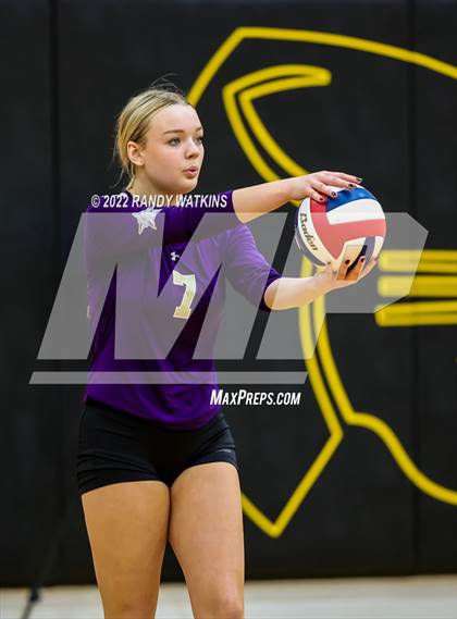 Thumbnail 1 in Keller vs. Chisholm Trail (UIL 6A Bi-District Playoff) photogallery.