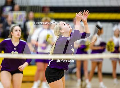 Thumbnail 1 in Keller vs. Chisholm Trail (UIL 6A Bi-District Playoff) photogallery.